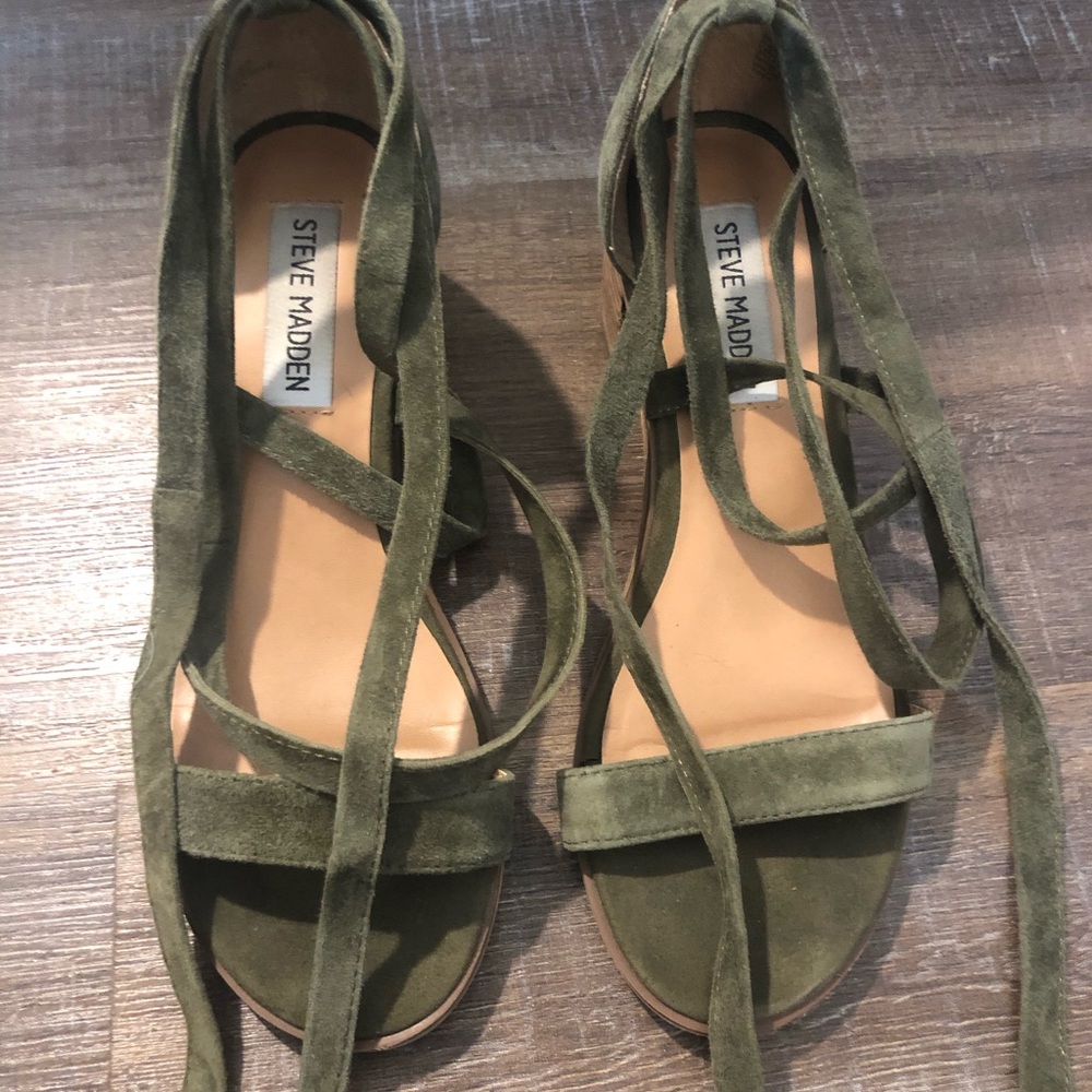 Steve Madden lace up sandals size 6.5